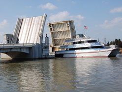 Picture of the drawbridge opening for the Jet Express Ferry